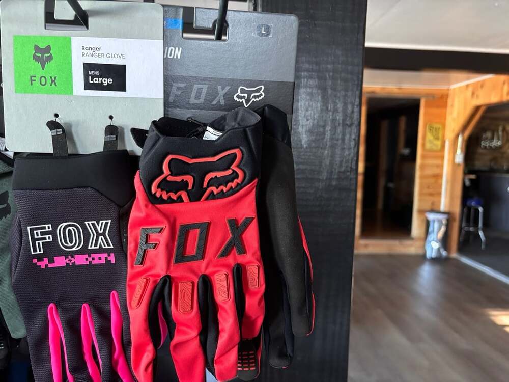 Fox  Glove 2 pair